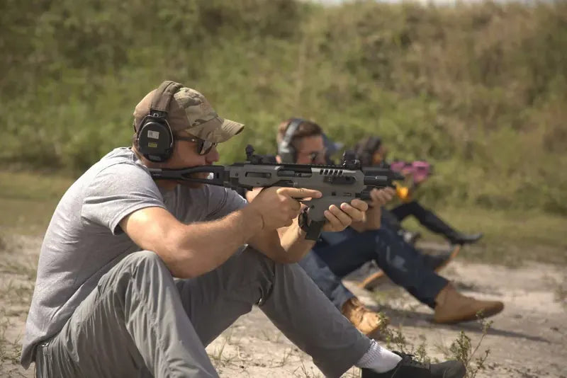 Seated shooter with a CAA MCK